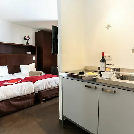Hotel Avalon Gare Du Nord 3*